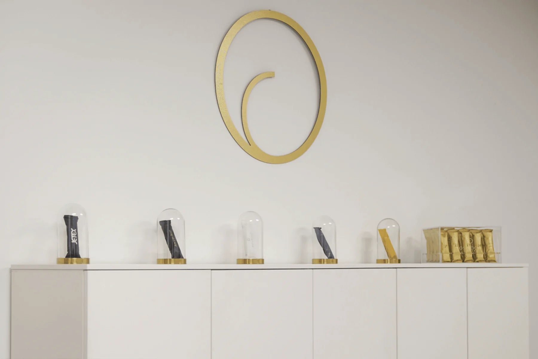 THE OSHIBORI: A MEANS OF COMMUNICATION - Oshibori Concept Image